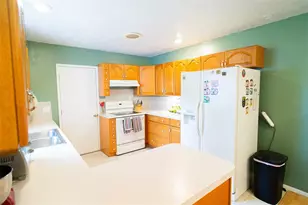 707 Howard St, Inverness, FL 34453 - Photo 8