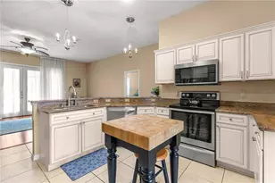 12271 SE 175th Ln, Summerfield, FL 34491 - Photo 4