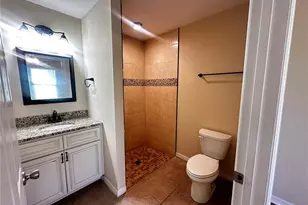 18 Pine Cir, Ocala, FL 34472 - Photo 6