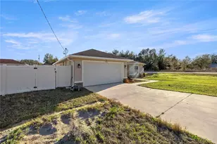 13196 SW 106th St, Dunnellon, FL 34432 - Photo 2