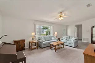 9862 SE 179th Pl, Summerfield, FL 34491 - Photo 4