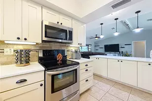 8801 E Cresco Ln, Inverness, FL 34450 - Photo 24