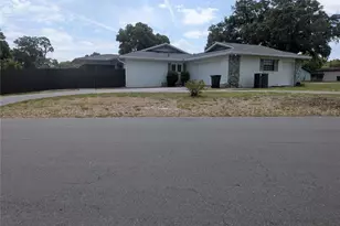 8801 E Cresco Ln, Inverness, FL 34450 - Photo 6