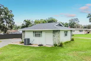 8801 E Cresco Ln, Inverness, FL 34450 - Photo 8