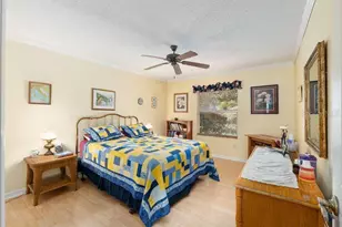 9325 SE 171st Le Flore Ln, The Villages, FL 32162 - Photo 20