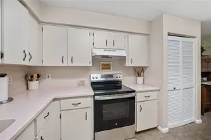 8762 SW 91 St, Ocala, FL 34481 - Photo 14