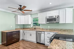 2405 SE 157th Lane Rd, Summerfield, FL 34491 - Photo 14