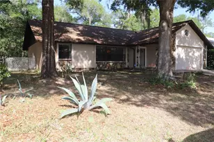 1112 NE 130th Terrace, Silver Springs, FL 34488 - Photo 2