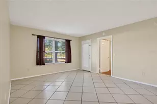 8132 Fairways Cir, Ocala, FL 34472 - Photo 6