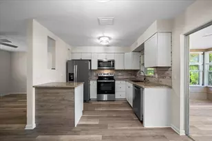 410 S Adams St, Beverly Hills, FL 34465 - Photo 10