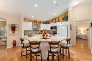 9430 SE 177th Simons Ln, The Villages, FL 32162 - Photo 8