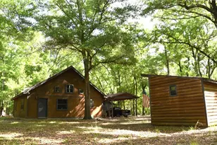 1859 NE 46th Cir, High Springs, FL 32643 - Photo 2