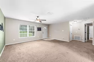 14422 SE 27th Ct, Summerfield, FL 34491 - Photo 4