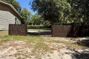 9711 SE Hwy 464C, Ocklawaha, FL 32179 - Photo 52