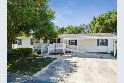 575 Lindsey Drive, Lakeland, FL 33809 - Photo 2