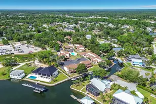 1637 SE Paradise Cir, Crystal River, FL 34429 - Photo 56
