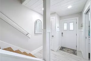 1637 SE Paradise Cir, Crystal River, FL 34429 - Photo 10