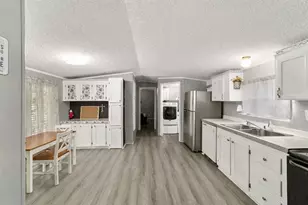 13261 NE 155th Ln, Fort Mc Coy, FL 32134 - Photo 12