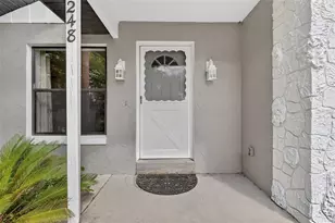 40248 Orange Cir, Lady Lake, FL 32159 - Photo 2