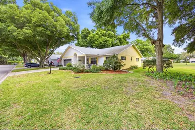 9335 SW 85th Terrace #E, Ocala, FL 34481 - Photo 2