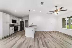 691 NE 130th Ct, Silver Springs, FL 34488 - Photo 14