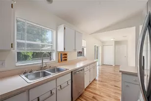 1868 NE 127th Pl, Anthony, FL 32617 - Photo 10