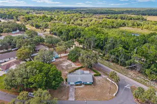 9317 E Crescent Dr, Inverness, FL 34450 - Photo 54