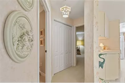 12001 Granada Place, Weeki Wachee, FL 34614 - Photo 36