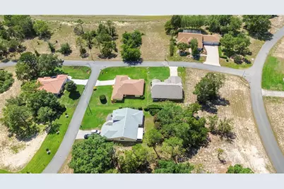 12001 Granada Place, Weeki Wachee, FL 34614 - Photo 54
