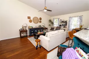 4215 SW 31st Dr, Gainesville, FL 32608 - Photo 4