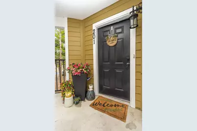 4215 SW 31st Drive #201, Gainesville, FL 32608 - Photo 2