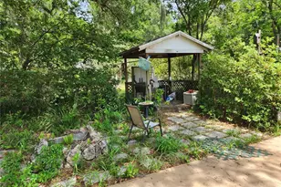 1427 NE 10th St, Ocala, FL 34470 - Photo 28