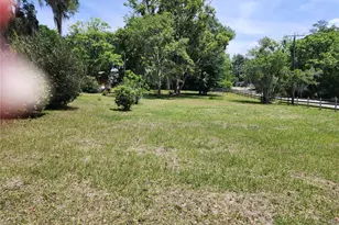 1427 NE 10th St, Ocala, FL 34470 - Photo 36