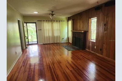 1427 NE 10th Street, Ocala, FL 34470 - Photo 2