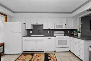 19660 SW 83rd Place Rd, Dunnellon, FL 34432 - Photo 10