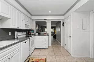 19660 SW 83rd Place Rd, Dunnellon, FL 34432 - Photo 8