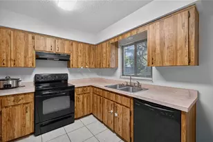 5521 NE 11th Ave, Ocala, FL 34479 - Photo 12
