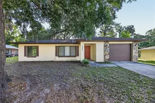 5521 NE 11th Ave, Ocala, FL 34479 - Photo 1