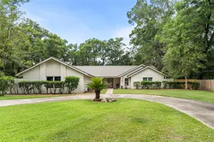 110 NE 53rd Ct, Ocala, FL 34470 - Photo 2