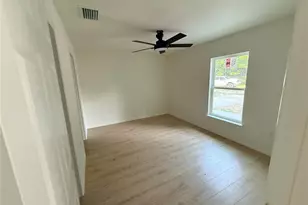 3205 SE Se 143rd Ln, Summerfield, FL 34491 - Photo 4