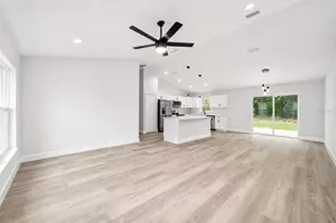 13737 SW 114th Pl, Dunnellon, FL 34432 - Photo 10