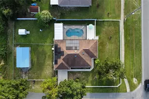 2404 SE 39th Ave, Ocala, FL 34471 - Photo 2