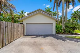 15299 SW 167th St, Miami, FL 33187 - Photo 38