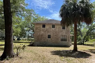 11051 SE 40th St, Morriston, FL 32668 - Photo 4