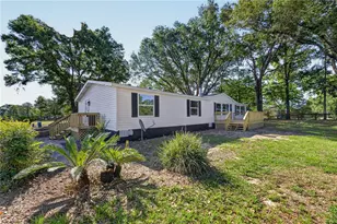 8495 NE 33rd Ct, Anthony, FL 32617 - Photo 2