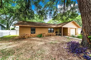 38 Almond Pass Dr, Ocala, FL 34472 - Photo 10