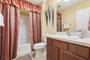 1402 Bunker Ln, The Villages, FL 32162 - Photo 30