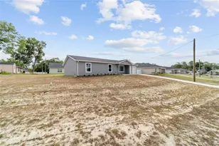 13078 NE 7th Loop, Silver Springs, FL 34488 - Photo 6