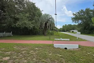 20851 SW Audubon Ave, Dunnellon, FL 34431 - Photo 10