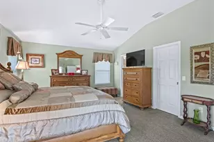 16829 SE 84th Colerain Cir, The Villages, FL 32162 - Photo 22